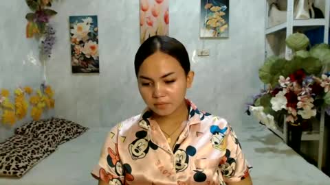 Snapshot of urasian_kat chatting on June 26, 2026, 9:52 pm urasian_kat online show from June 26, 2026, 9:52 pm