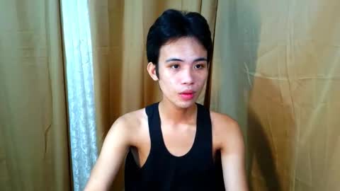 Snapshot of urasiancumboix2 chatting on April 22, 2026, 10:00 pm urasiancumboix2 online show from April 22, 2026, 10:00 pm