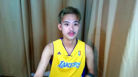 Snapshot of urasiancumboix2 chatting on June 21, 2026, 5:26 pm urasiancumboix2 online show from June 21, 2026, 5:26 pm
