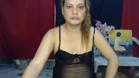 Snapshot of urasiandominaxx chatting on July 6, 2026, 7:27 am Diane online show from July 6, 2026, 7:27 am
