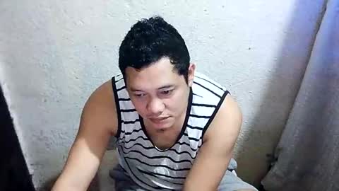 Snapshot of urasianguy90 chatting on February 11, 2026, 11:59 am carlo online show from February 11, 2026, 11:59 am