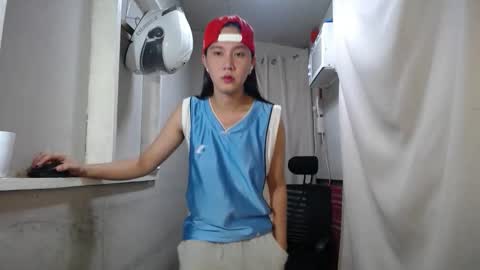 Snapshot of urasiantserika chatting on December 2, 2025, 6:47 pm Erika online show from December 2, 2025, 6:47 pm