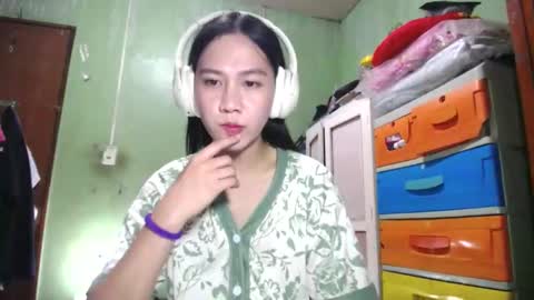 Erika online show from March 23, 2026, 2:15 am