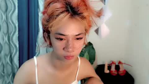 urasianyana online show from May 25, 2026, 2:39 am