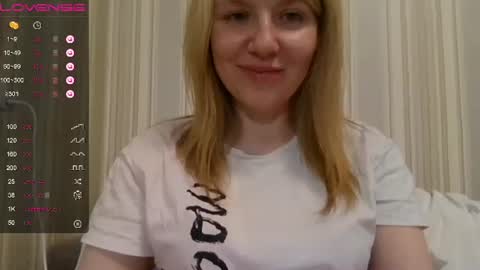 urbadkitty online show from January 25, 2025, 3:20 pm