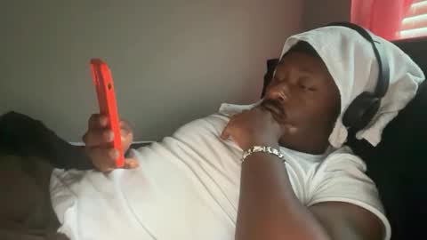 urbandick5 online show from November 1, 2025, 1:46 pm