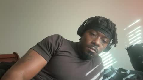 urbandick5 online show from November 12, 2025, 9:03 pm