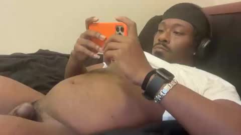 urbandick5 online show from November 23, 2025, 11:43 am