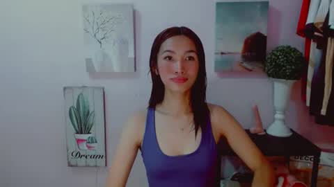 urblossom_princess online show from May 6, 2026, 8:19 am