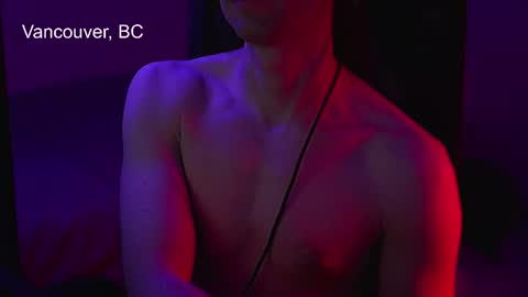 urboytoy_512 online show from November 11, 2025, 6:41 pm