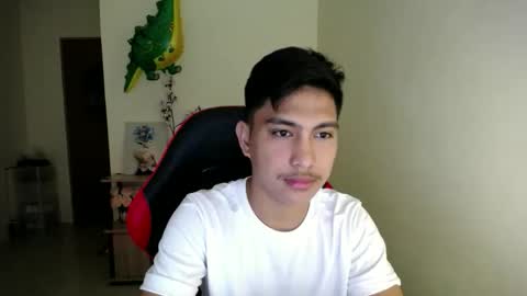 Dannie online show from November 14, 2025, 7:51 am