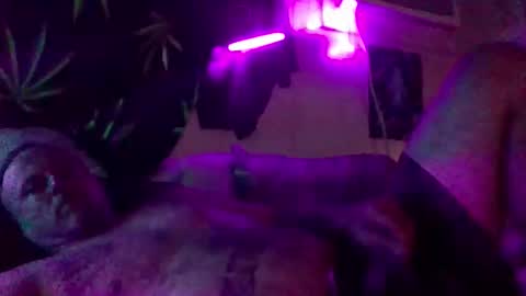 urdaddy875867 online show from November 12, 2025, 7:31 am