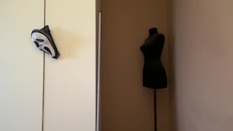 Margo online show from November 7, 2025, 7:52 am