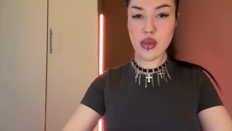 Margo online show from November 14, 2025, 8:13 am