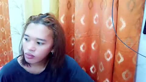 Sweetacyl online show from July 6, 2026, 1:35 am