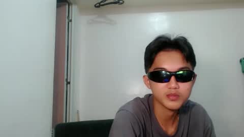 Snapshot of urdreamboy_prince chatting on June 11, 2026, 12:54 am urdreamboy_prince online show from June 11, 2026, 12:54 am