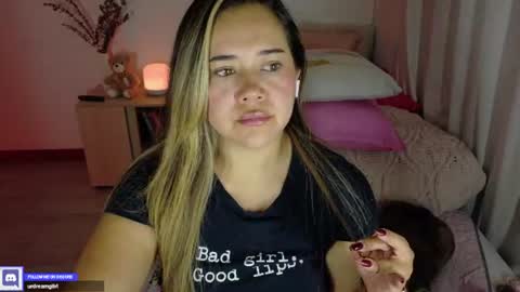 Mia Miller online show from June 21, 2026, 2:36 am