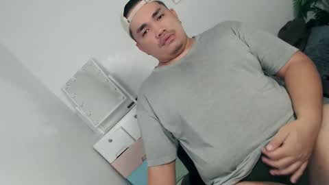 Snapshot of ure_fattytoy143 chatting on February 5, 2026, 1:27 pm ure_fattytoy143 online show from February 5, 2026, 1:27 pm