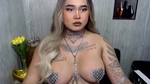Snapshot of urfabtattooqueen chatting on June 28, 2026, 4:07 am Maxxie online show from June 28, 2026, 4:07 am