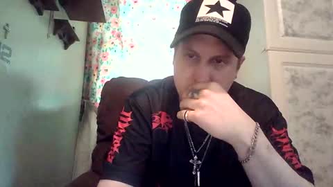 UrFavoriteJoeDirty69 online show from May 25, 2026, 11:22 pm