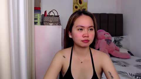 Snapshot of urfcking_lea chatting on January 28, 2025, 4:50 am urfcking_lea online show from January 28, 2025, 4:50 am