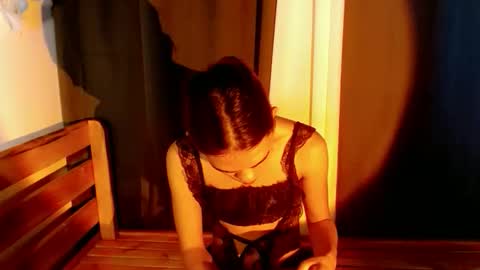 Snapshot of urgirl_leah chatting on October 17, 2025, 9:12 am Leah online show from October 17, 2025, 9:12 am