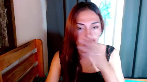 Snapshot of urgirl_leah chatting on November 13, 2025, 8:46 am Leah online show from November 13, 2025, 8:46 am