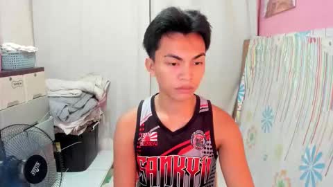 Snapshot of urguy_marco chatting on June 4, 2026, 6:25 pm urguy_marco online show from June 4, 2026, 6:25 pm