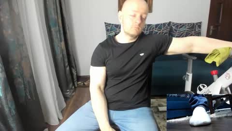 UrGymCrush online show from February 28, 2025, 11:01 pm