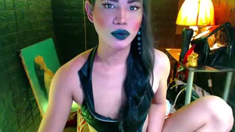 Snapshot of urhardcockqueenxxx chatting on July 13, 2026, 4:54 pm queen norelle online show from July 13, 2026, 4:54 pm
