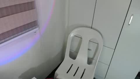 Snapshot of urhotangela chatting on November 10, 2025, 9:14 pm urhotangela online show from November 10, 2025, 9:14 pm