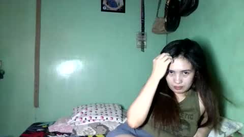 Snapshot of urhotasian4u chatting on April 6, 2026, 6:03 am Jhossa online show from April 6, 2026, 6:03 am