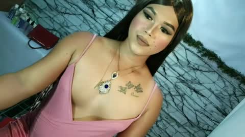 urhotfucker_eric online show from June 15, 2026, 2:47 am