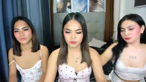 urhotgirl_sexyariela online show from April 16, 2026, 5:36 pm