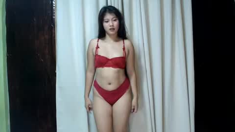 urhotpinay_rosexxx online show from June 12, 2026, 10:30 pm