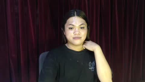 urhottie_bella online show from March 27, 2026, 5:24 am