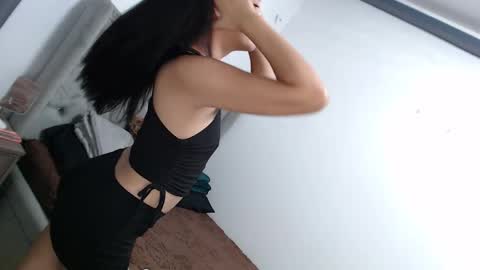 Amira online show from March 5, 2025, 12:05 am