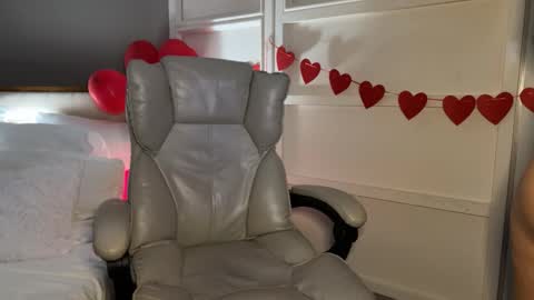 Kristina online show from February 25, 2026, 1:15 am