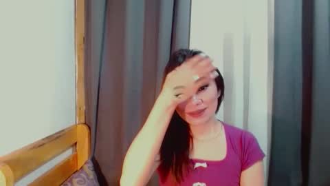 urlovely_che online show from December 14, 2025, 11:31 pm