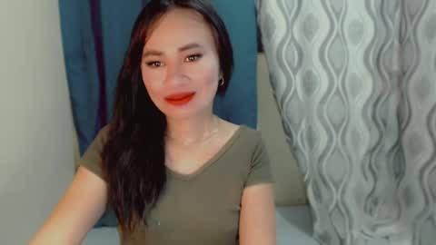 Snapshot of urlovely_che chatting on July 5, 2026, 9:44 pm urlovely_che online show from July 5, 2026, 9:44 pm