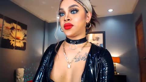 UrMajestyTyra online show from December 26, 2024, 4:53 am