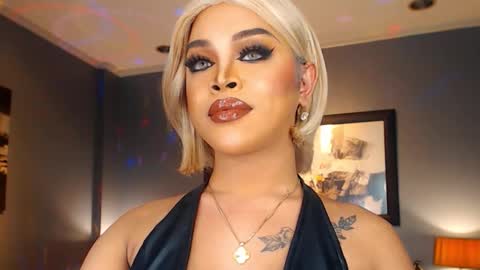 Snapshot of urmajestytyra chatting on February 4, 2026, 1:11 am UrMajestyTyra online show from February 4, 2026, 1:11 am