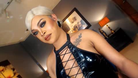 Snapshot of urmajestytyra chatting on February 7, 2026, 1:20 am UrMajestyTyra online show from February 7, 2026, 1:20 am