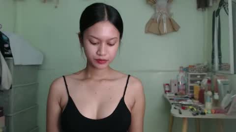 angel online show from March 9, 2026, 5:44 am