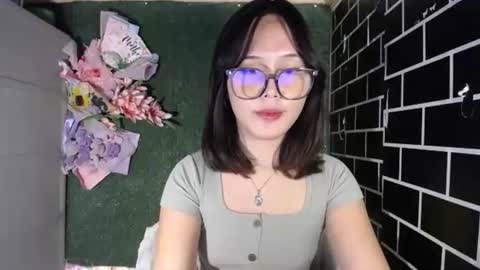 Snapshot of urpinay_pia chatting on October 6, 2025, 2:20 am Pia online show from October 6, 2025, 2:20 am