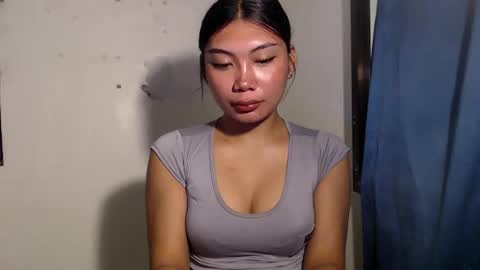 urpinay_sandra69 online show from May 24, 2026, 1:10 am