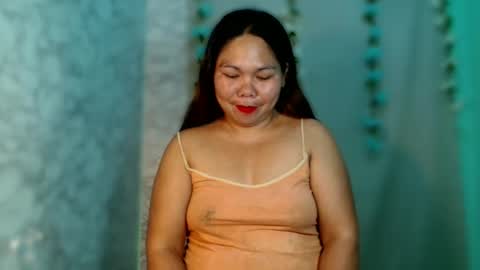 Gina online show from April 21, 2026, 2:34 pm