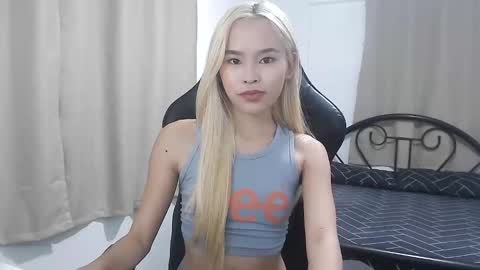 Snapshot of urprettyshantalxxx chatting on February 27, 2026, 2:50 pm Shantal online show from February 27, 2026, 2:50 pm