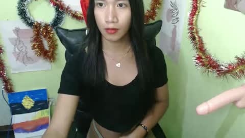 Snapshot of urprincessamara69 chatting on December 5, 2024, 6:11 pm Amara online show from December 5, 2024, 6:11 pm