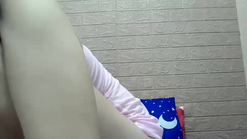 Snapshot of ursexychix_4u chatting on January 22, 2025, 6:42 am ursexychix_4u online show from January 22, 2025, 6:42 am